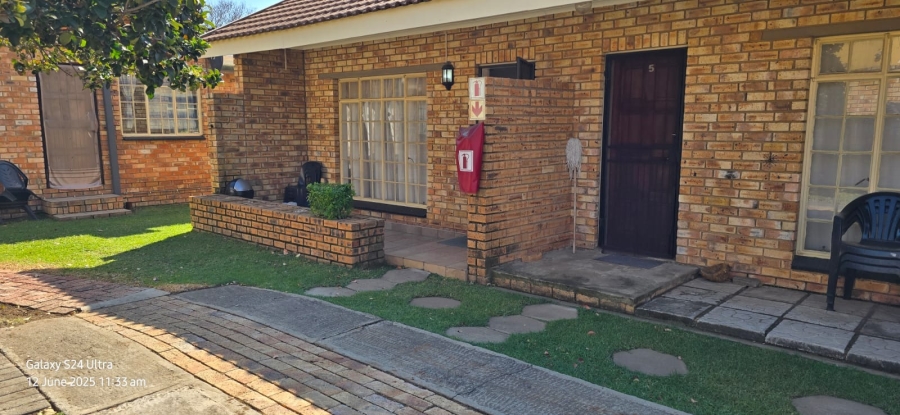 1 Bedroom Property for Sale in Parys Free State